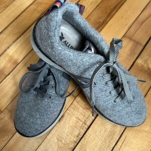 Allrounder Women’s Sneakers in Gray Wool